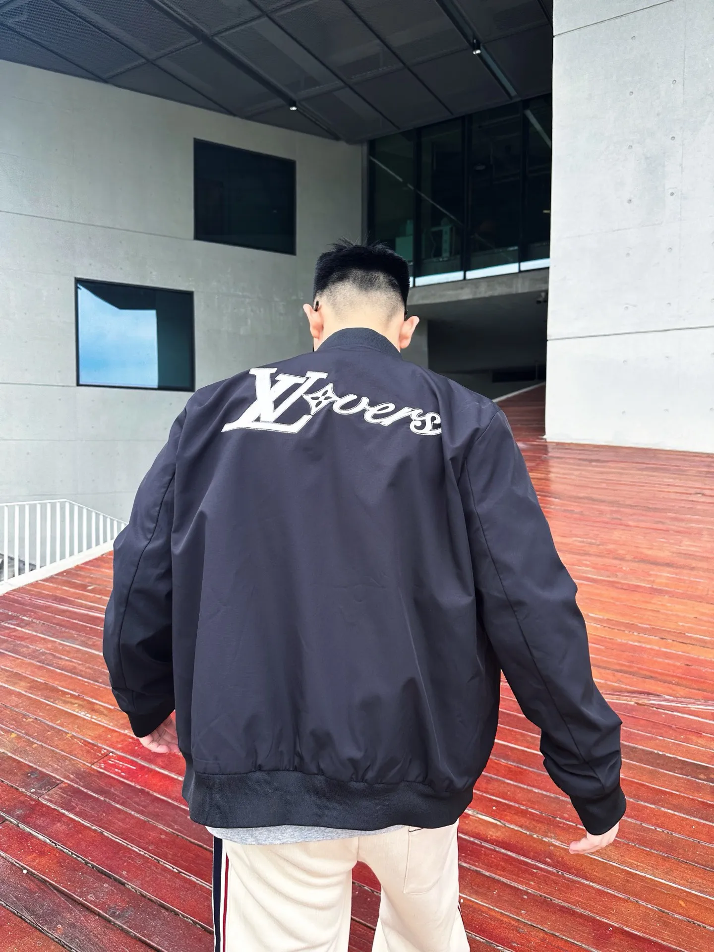 Louis Vuitton/Louis Vuitton embroidered lettering baseball jacket
